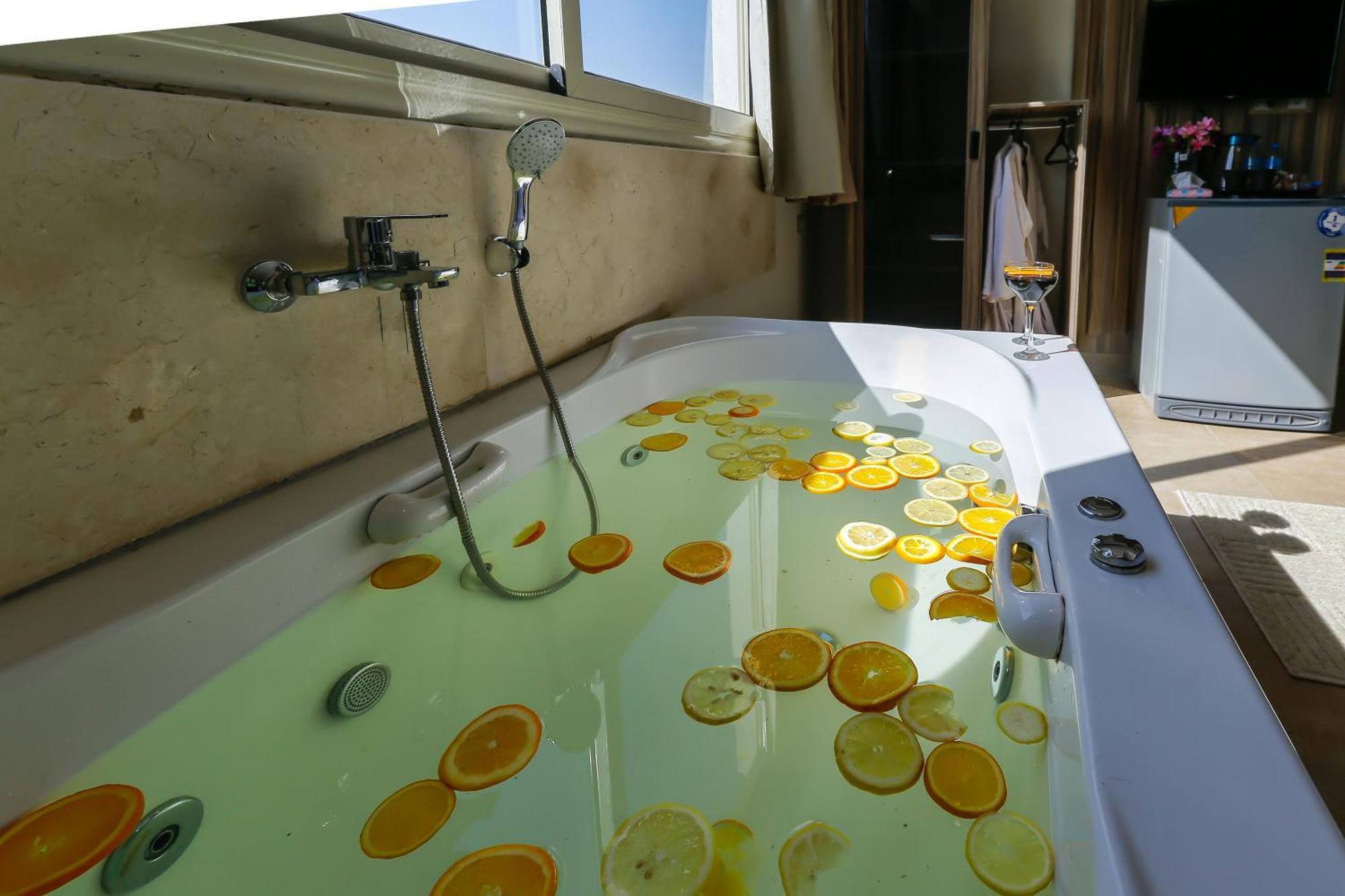 Pyramids View& Grand Museum With Jacuzzi On Eleven Floor & Roof Restaurant Апартаменты