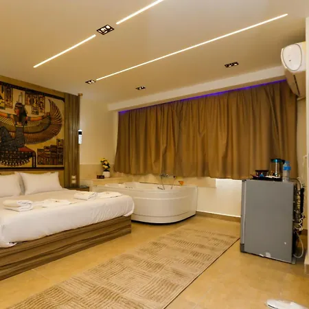 Pyramids View& Grand Museum With Jacuzzi On Eleven Floor & Roof Restaurant Apartment Cairo Exterior photo