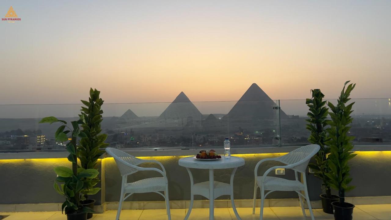 Pyramids View& Grand Museum With Jacuzzi On Eleven Floor & Roof Restaurant *