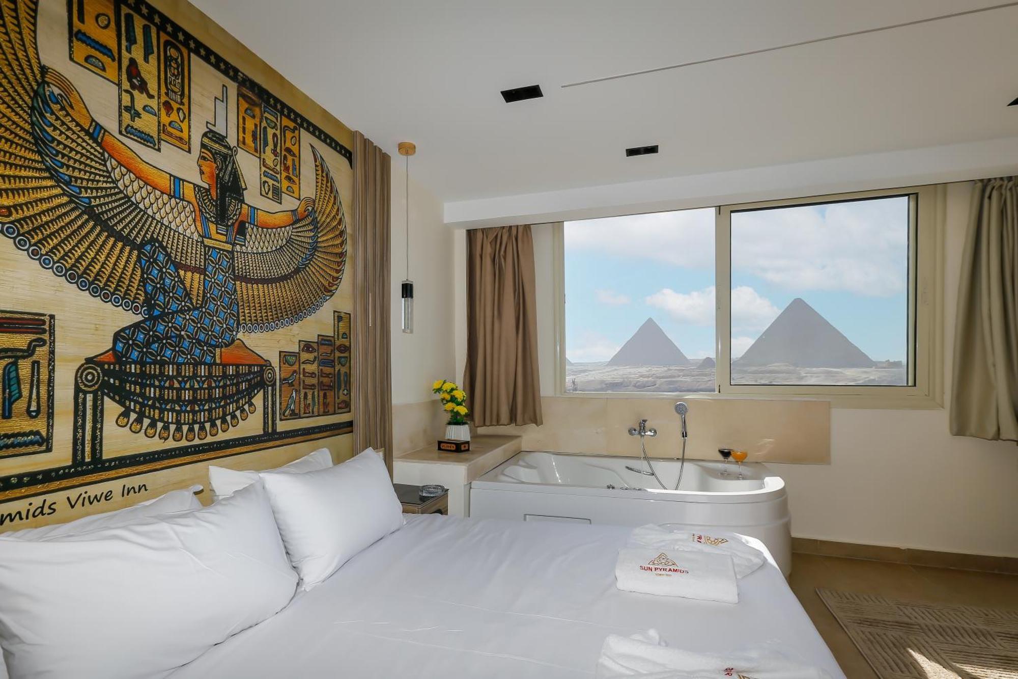Pyramids View& Grand Museum With Jacuzzi On Eleven Floor & Roof Restaurant * Cairo